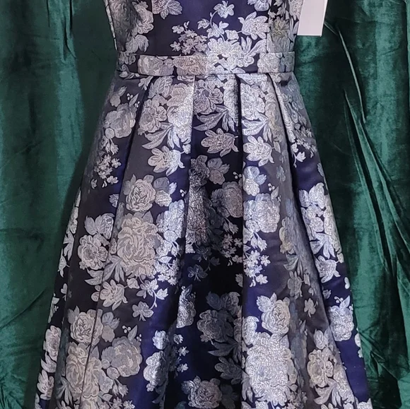 David's Bridal Navy and Silver Floral Fit-and-Flare Dress - Picture 5 of 7